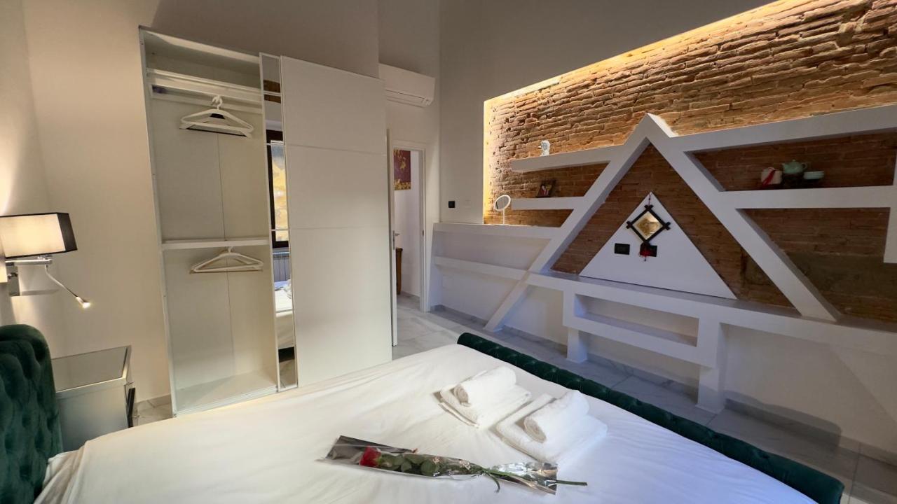 Suite Stylish & Cozy Apartment In The Heart Of Φλωρεντία Εξωτερικό φωτογραφία